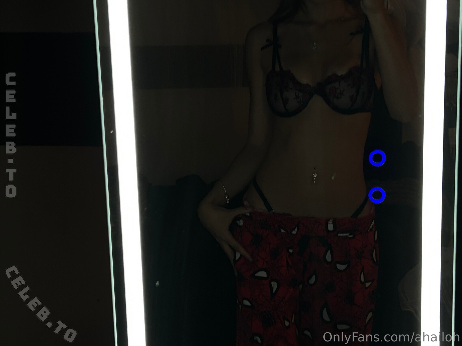 Ahailoh nude photo 4