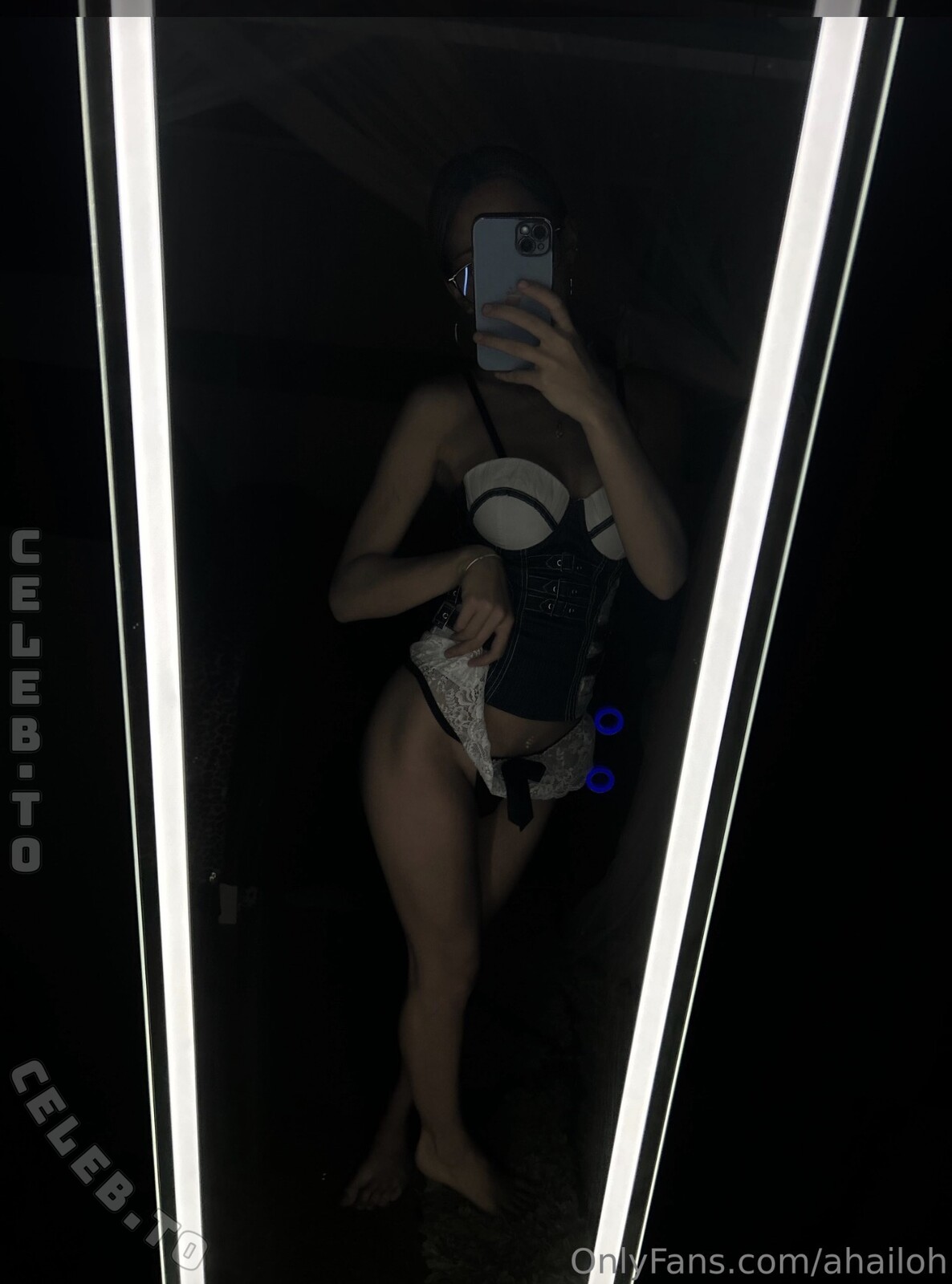Ahailoh nude photo 1