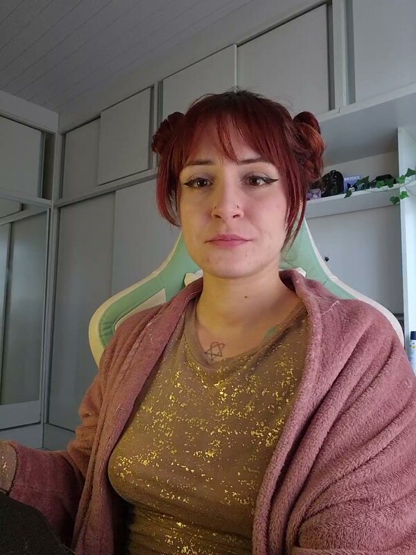 Ahrya nude photo 2