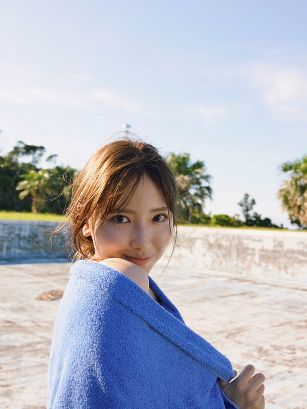 Aika Sawaguchi nude photo 2