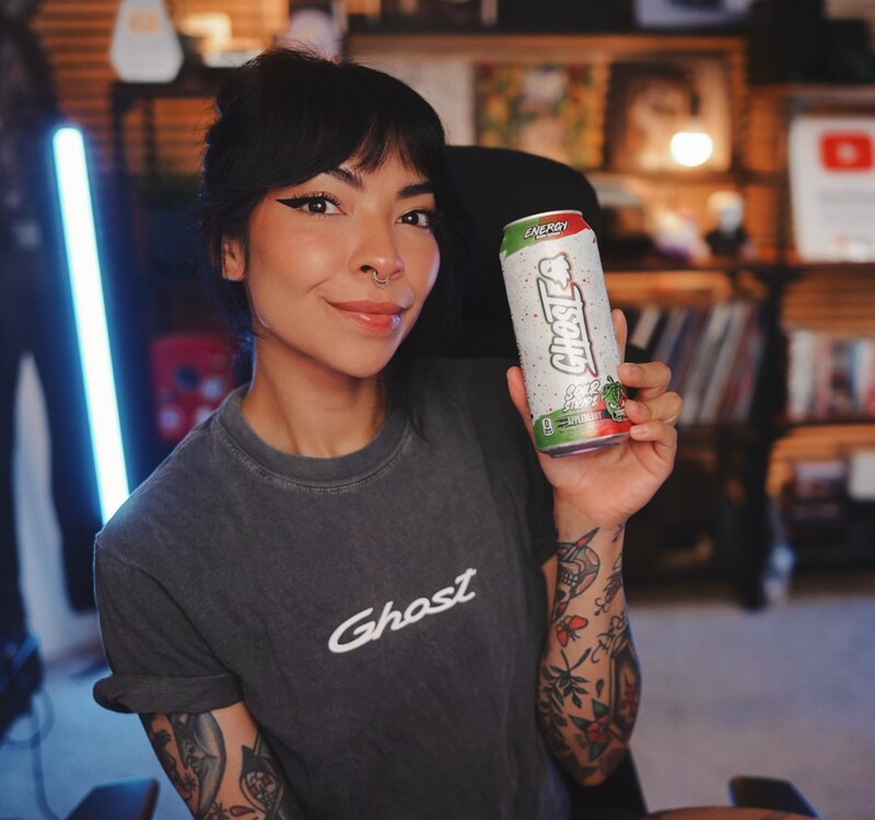 Aileen Senpai nude photo 2