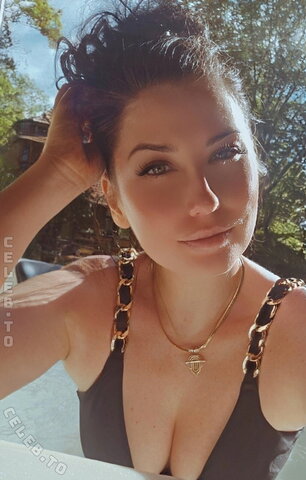Ailenax nude photo 12
