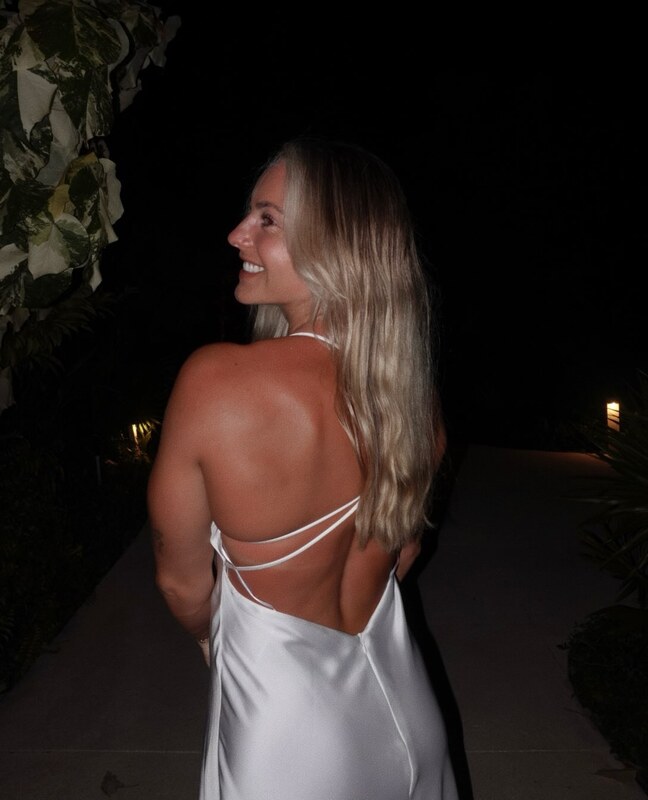 Aimee Cringle nude photo 3