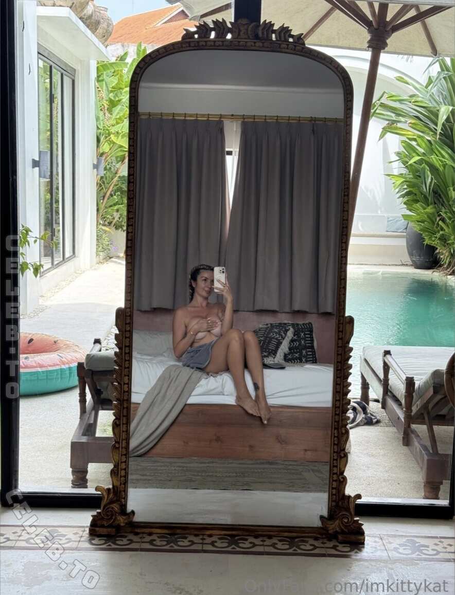 Aisha Katya nude photo 1