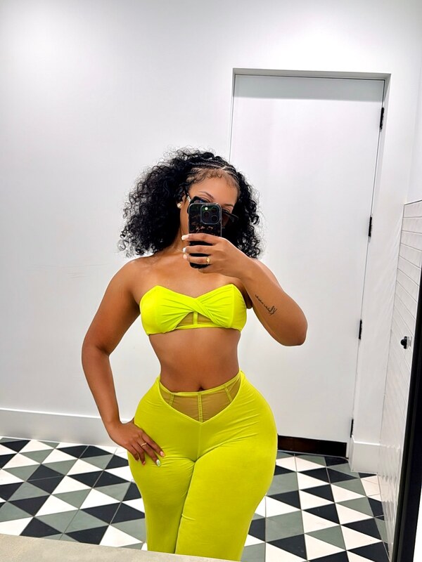 AishaaaMarie nude photo 2