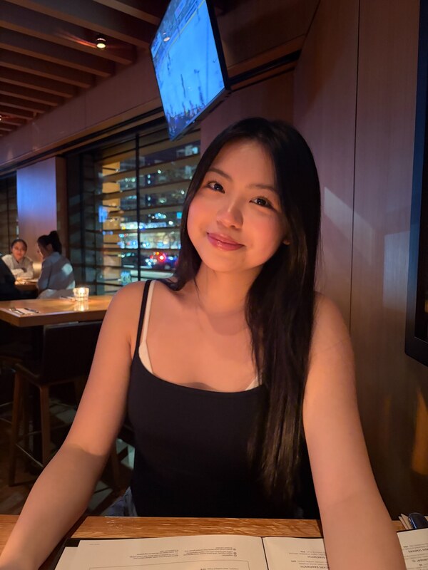 aishlvsu nude photo 3