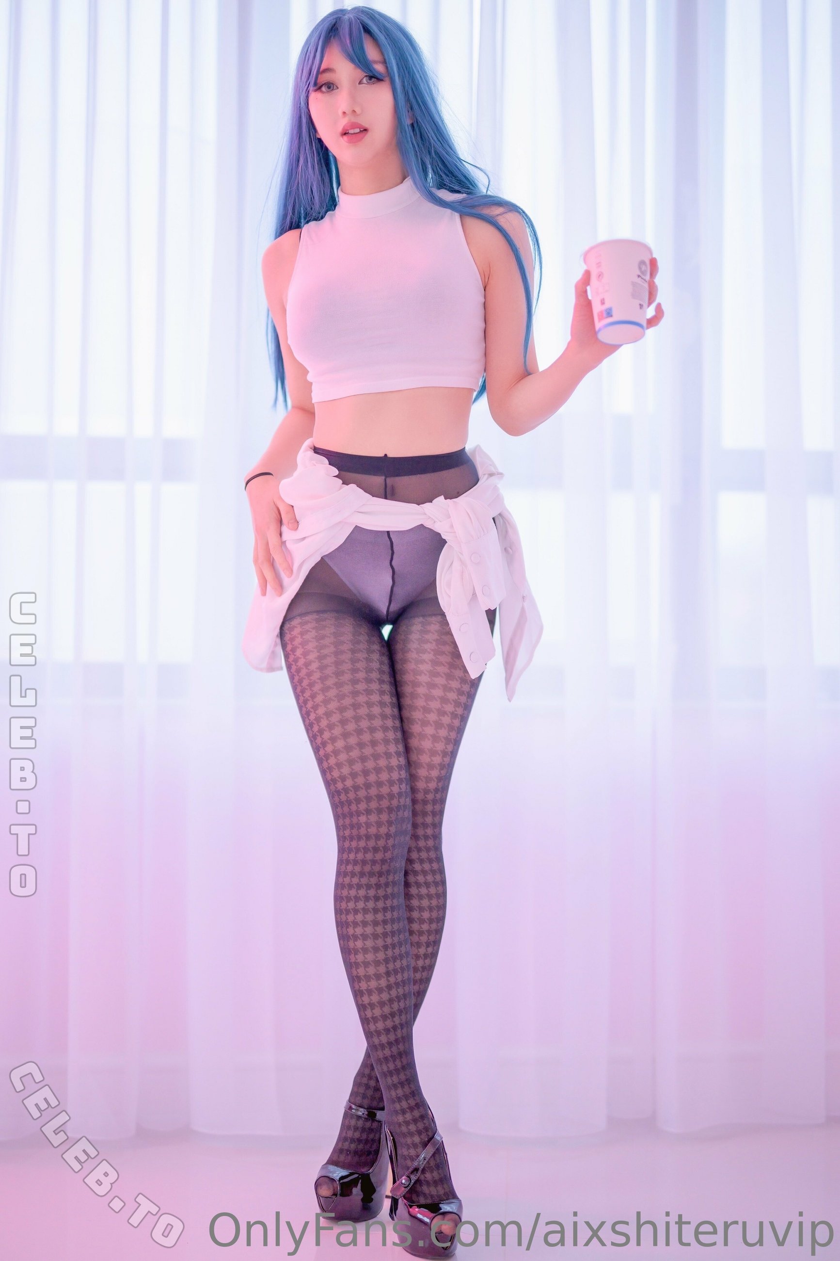 aixshiteruvip nude photo 10