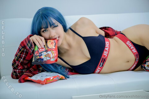 aixshiteruvip nude photo 33