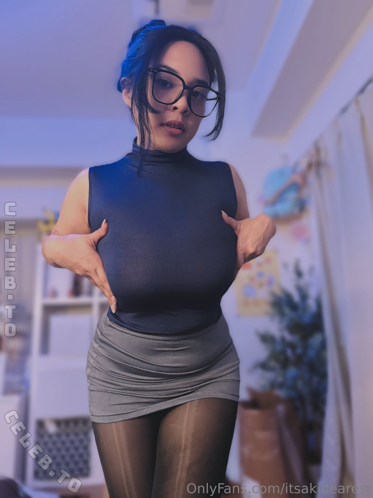 Akidearest nude photo 1
