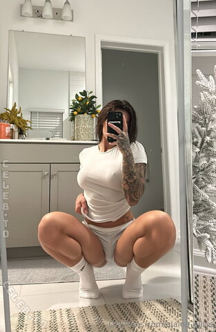 Alaina_ellis nude photo 17