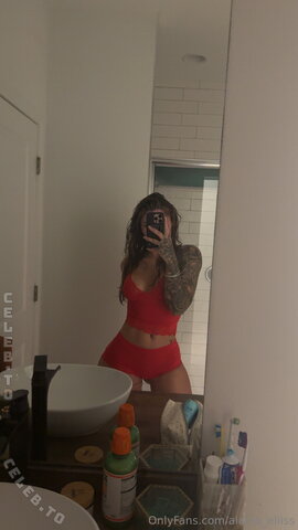 Alaina_ellis nude photo 10