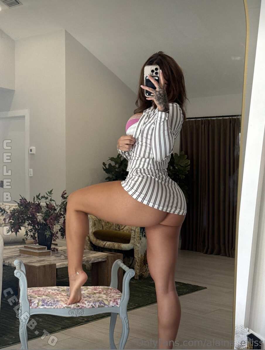 Alaina_ellis nude photo 1