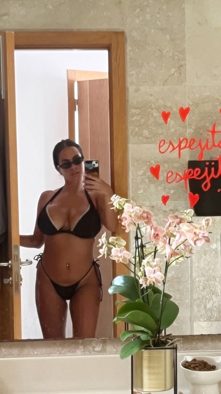 Albaagdiazz nude photo 2
