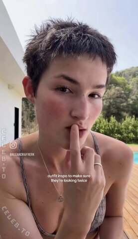 aleandrafrerk / ale4ndra nude photo 4