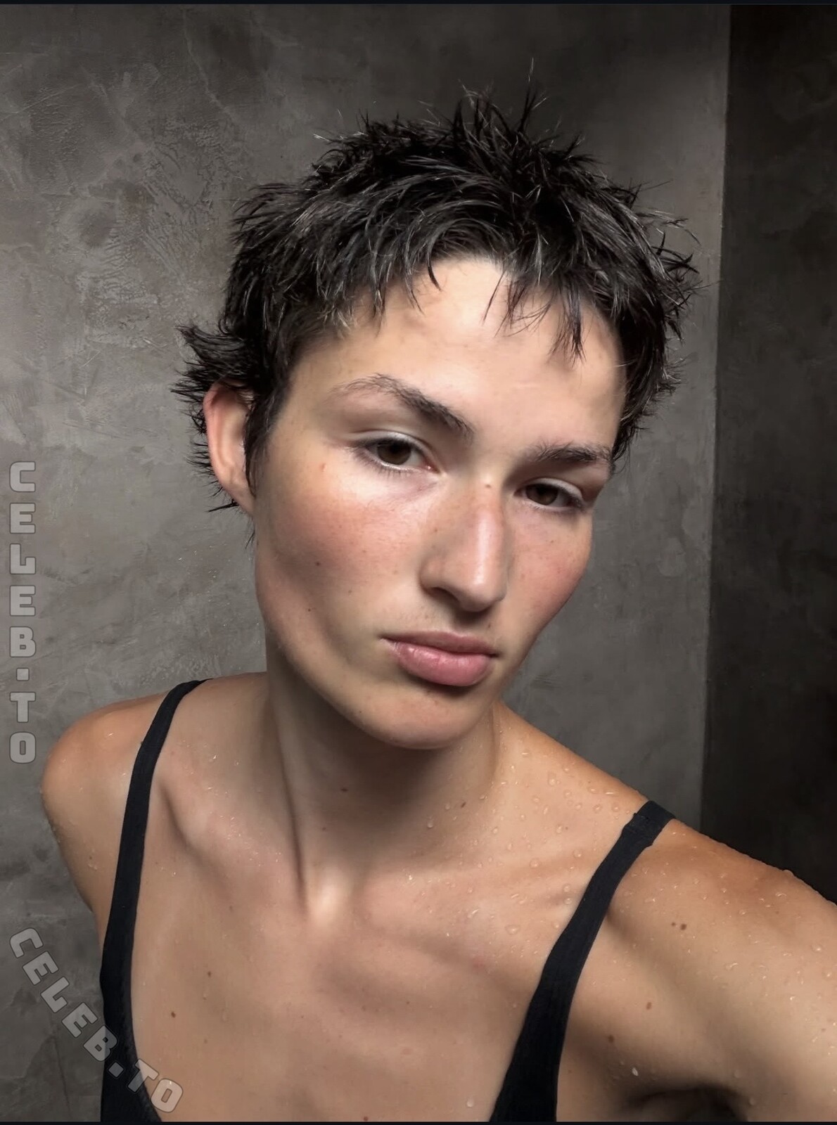 aleandrafrerk / ale4ndra nude photo 2