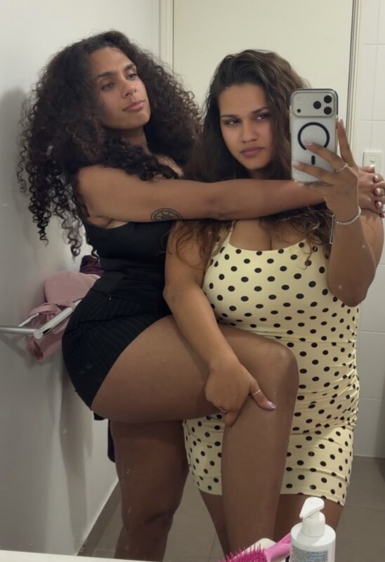 Aleighagloriamay nude photo 7