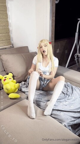 Alejandra Garces nude photo 10