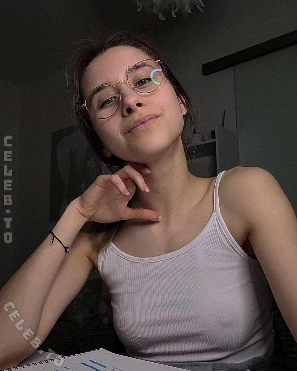 aleksandrasdance nude photo 6