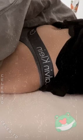 Alena.rmb nude photo 11