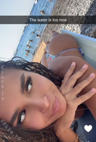alesalaslopez nude photo 2