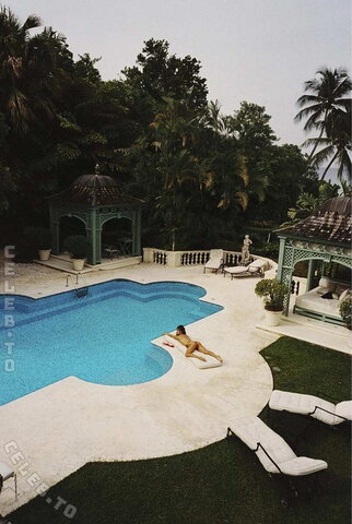 Alessandra Ambrosio nude photo 80