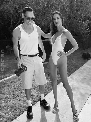 Alessandra Ambrosio nude photo 227