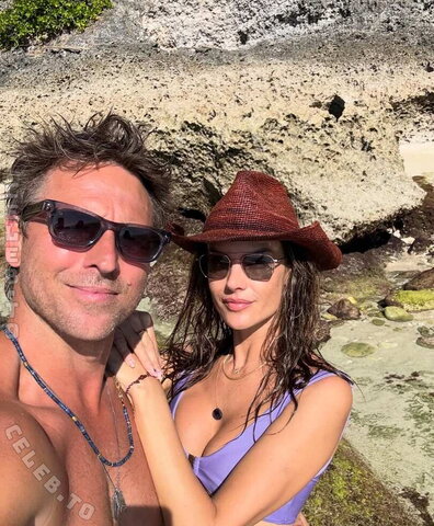 Alessandra Ambrosio nude