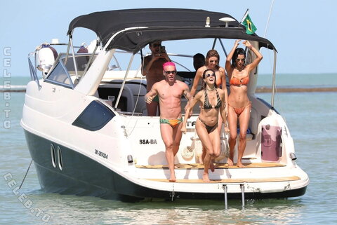 Alessandra Ambrosio nude photo 685