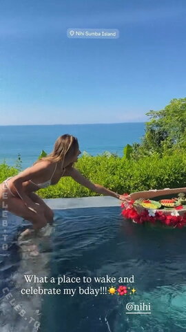 Alessandra Ambrosio nude photo 771