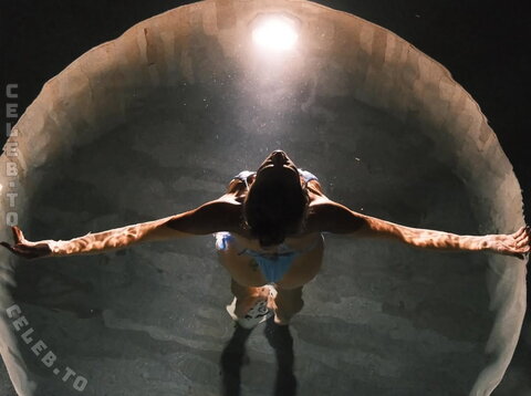 Alessandra Ambrosio nude