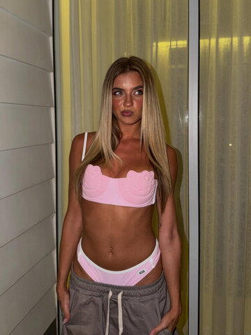 Alessia Lanza [ alessialanza ] New (4 photos)