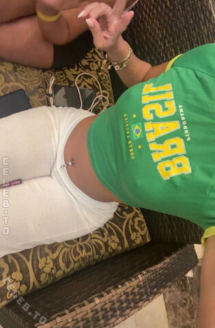 ALESSIASXR – Nipple from her story