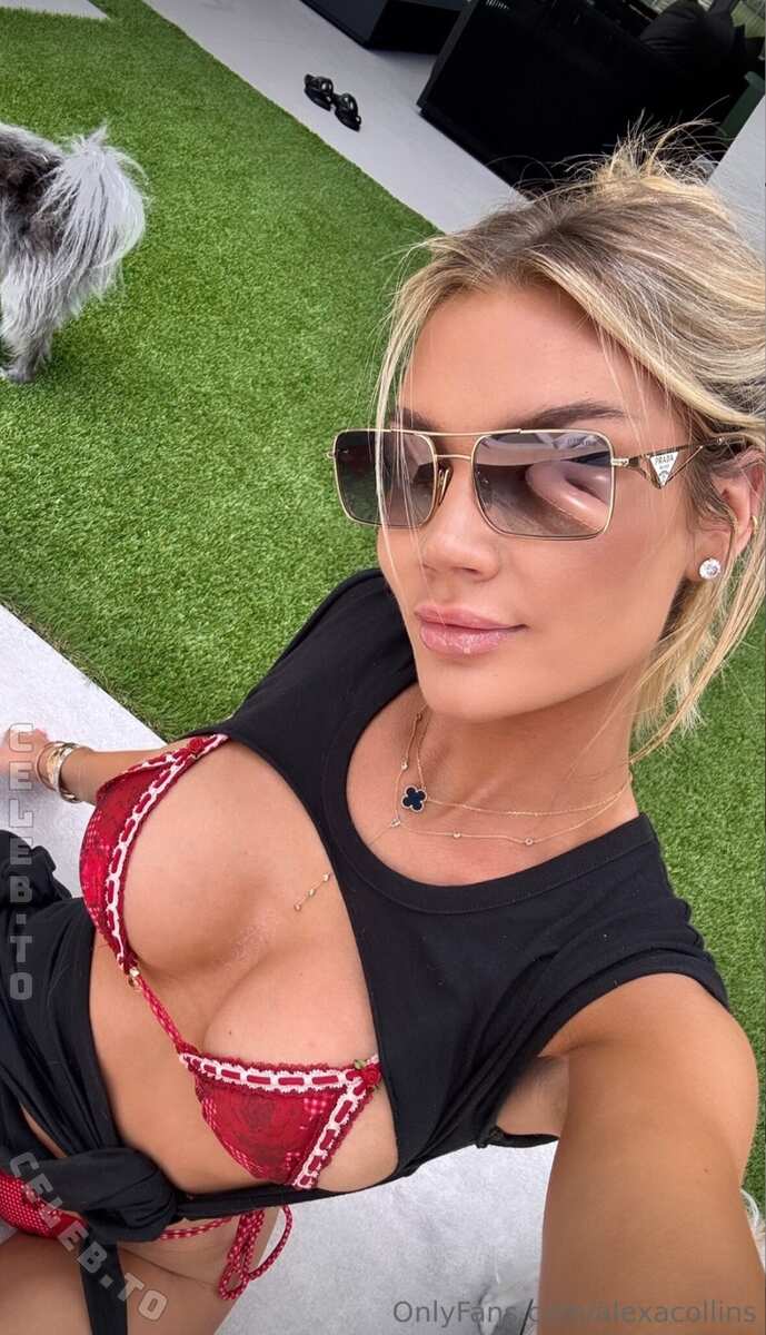 Alexa Collins nude photo 4