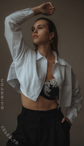 Alexa Wendel photo 3