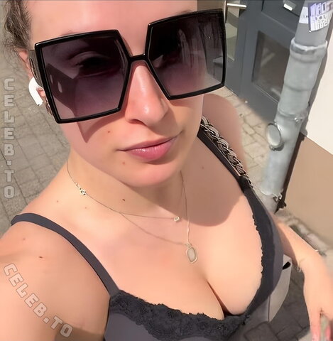 Alexandra.Ohrem nude photo 12