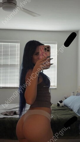 Alexia Steade nude photo 1