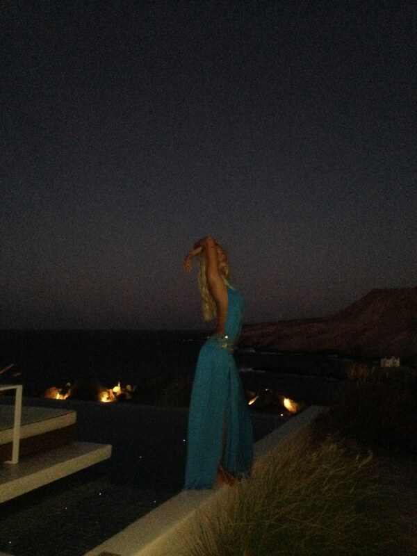 Alexis Ren nude photo 11