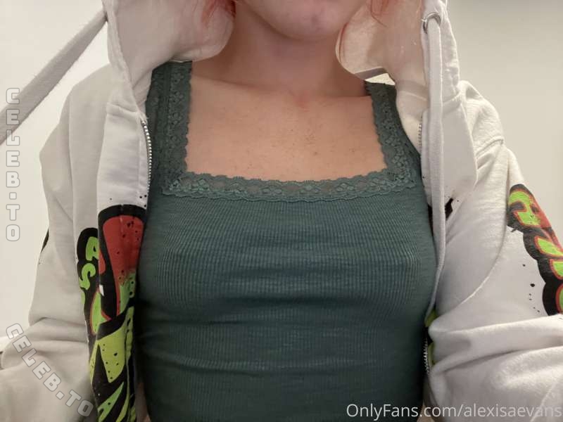 Alexisaevans nude photo 14