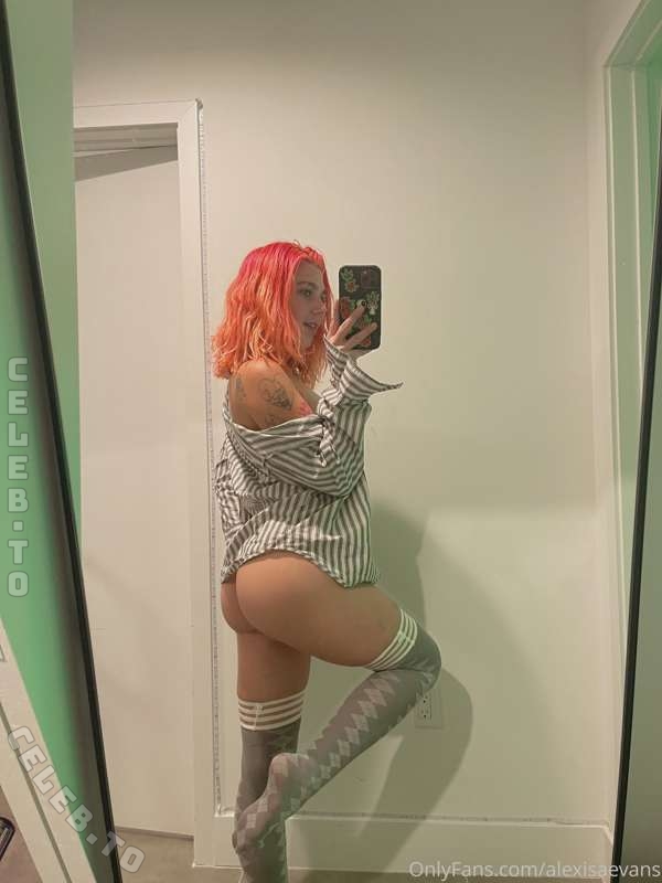 Alexisaevans nude photo 23