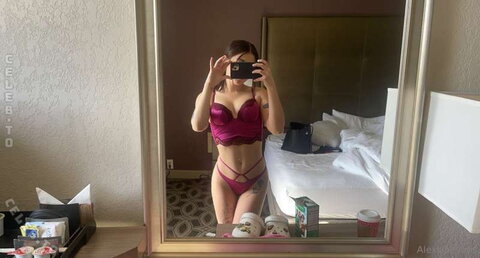 Alexisaevans Hot (18 photos)