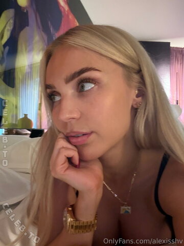 Alexisshv nude photo 55