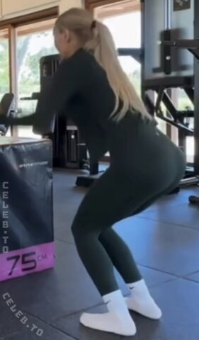 Alexisshv nude photo 96