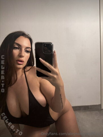Aleyna Reyes nude photo 6