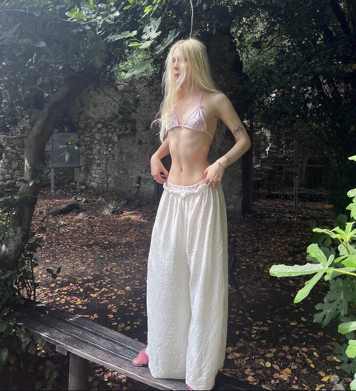 Aleyna Tilki nude photo 46