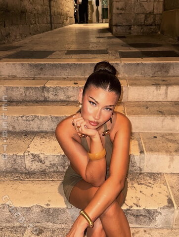 Aleyna.t67 nude photo 2