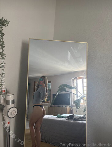 Aliabaddie nude photo 9