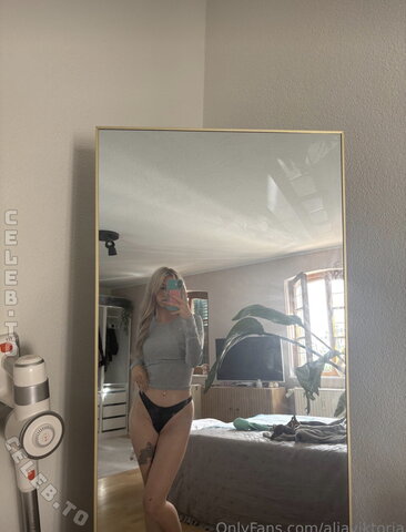 Aliabaddie nude photo 8