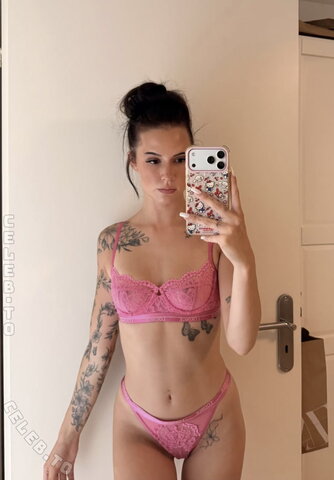 Aliabaddie Sexy (2 photos)