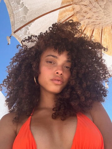 Aliana King Sexy (8 photos)