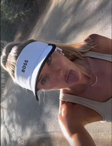 Alica Schmidt – thong lines and sweatie 🥵 🔥🔥